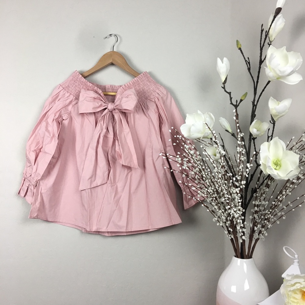 Soprano - Off-shoulder with Bow Tied Back